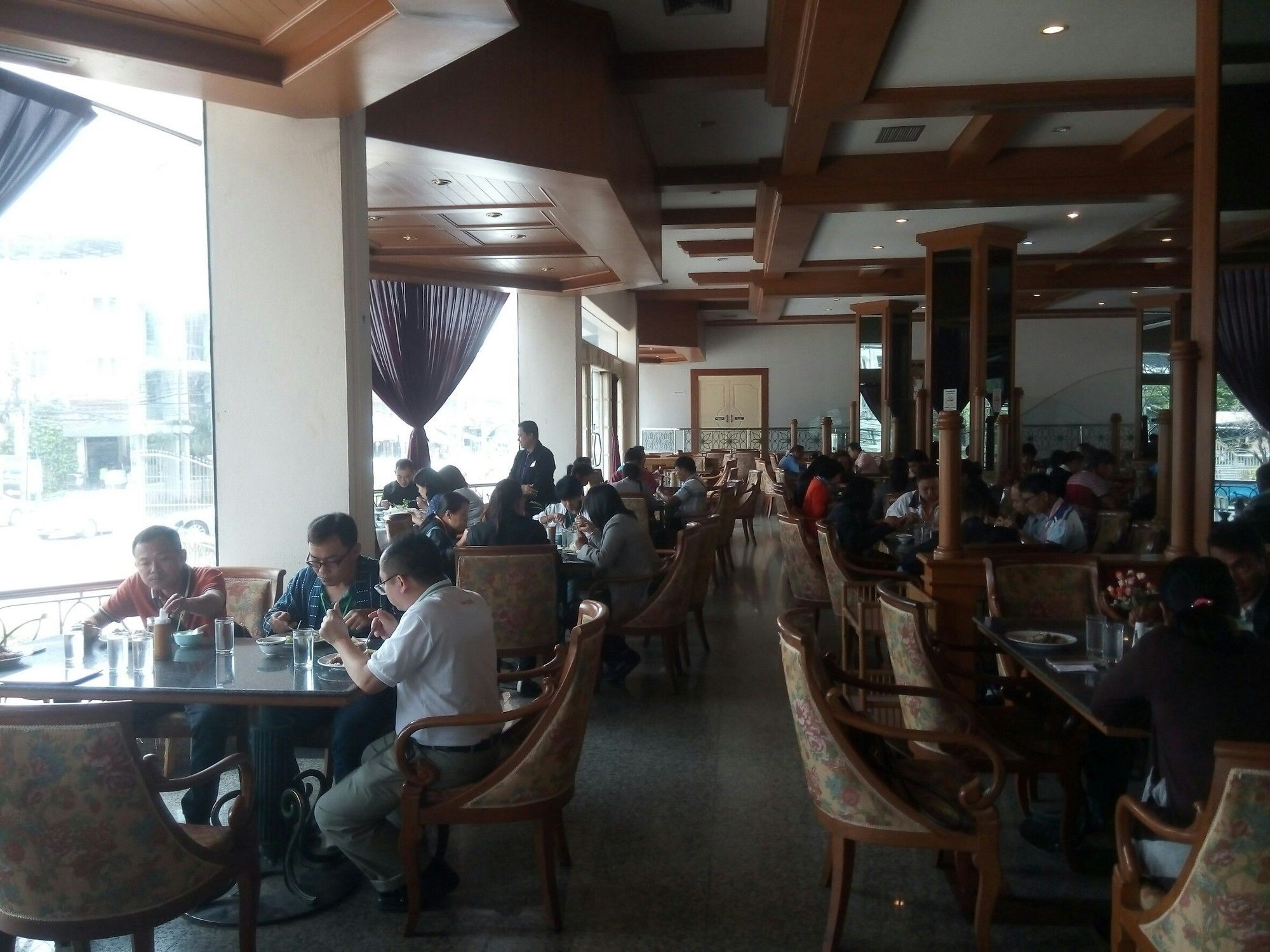 Grandpoint Hotell Phitsanulok Exteriör bild